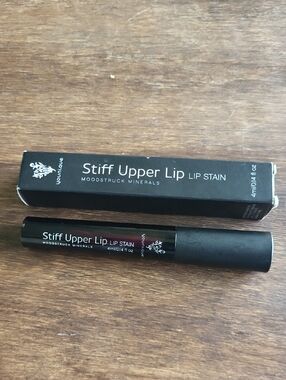 Younique Stiff Upper Lip Lip Stain -